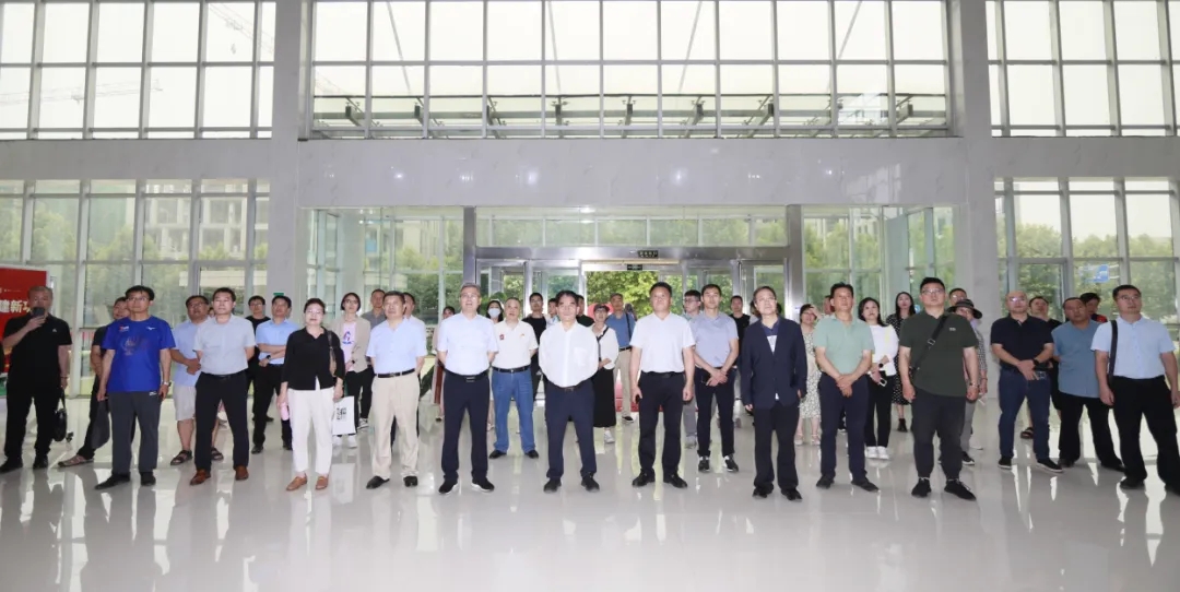 XK(中国)一站式服务平台丨中国人民大学河南校友会莅临XK(中国)一站式服务平台参观座谈 XK(中国)一站式服务平台丨中国人民大学河南校友会莅临XK(中国)一站式服务平台参观座谈