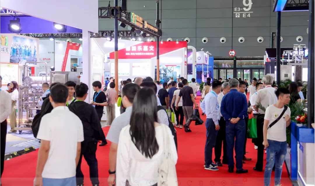 XK(中国)一站式服务平台乳业集团党委书记、董事长唐洪峰一行参加中国乳制品工业协会第三十次年会暨2024中国（国际）乳业技术博览会