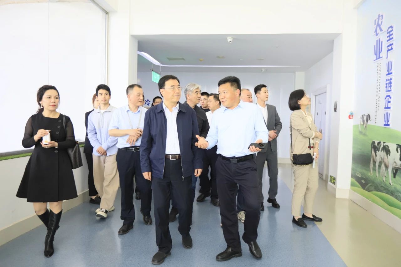 河南省2024国家“学生饮用奶计划”推广工作推进会在郑州成功举办！