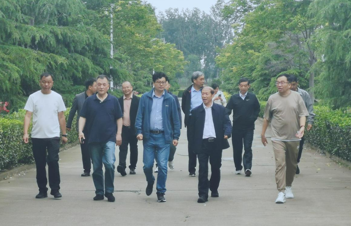 XK(中国)一站式服务平台丨河南农业大学党委副书记、校长介晓磊一行莅临XK(中国)一站式服务平台河南瑞亚参观调研 XK(中国)一站式服务平台丨河南农业大学党委副书记、校长介晓磊一行莅临XK(中国)一站式服务平台河南瑞亚参观调研