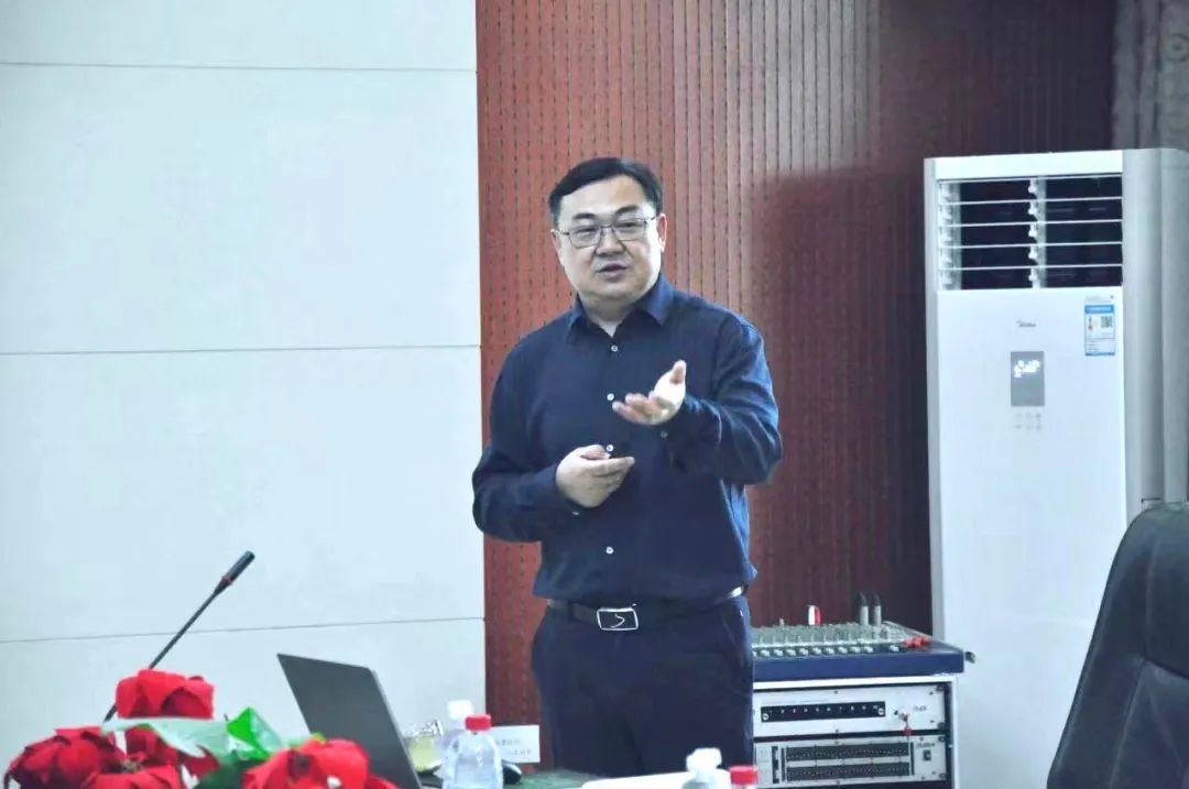 XK(中国)一站式服务平台丨国家奶牛产业技术体系首席科学家、中国农业大学教授李胜利一行莅临XK(中国)一站式服务平台鲁山瑞亚参观调研