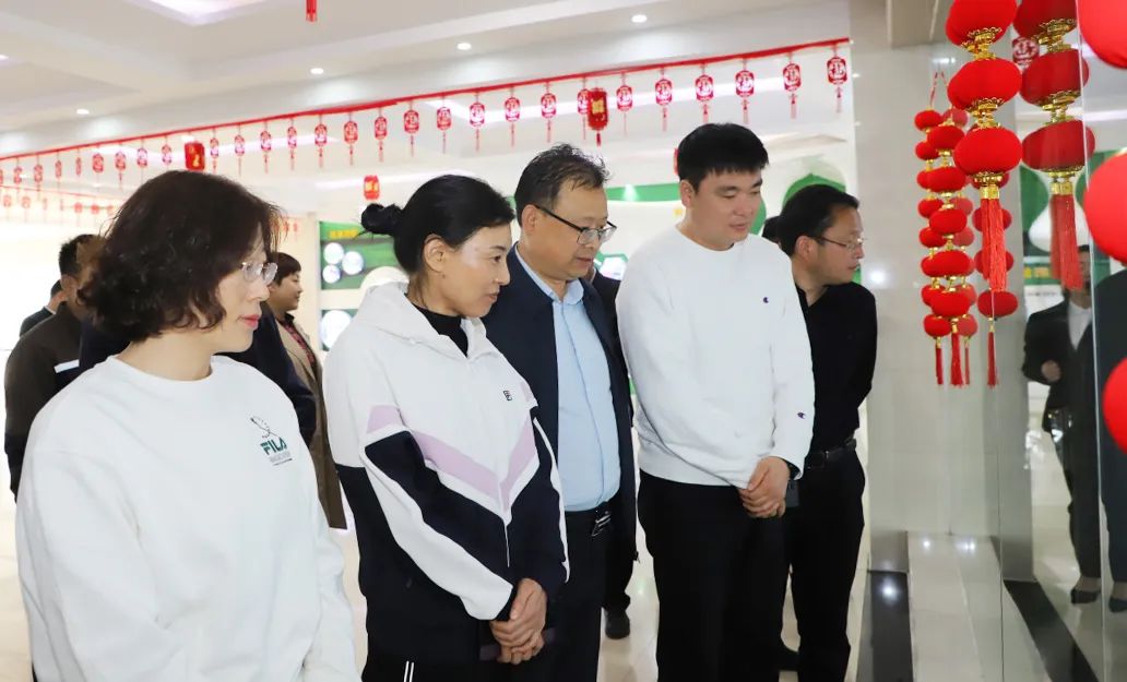 XK(中国)一站式服务平台丨驻马店市遂平县政协党组书记、主席张卫东一行莅临XK(中国)一站式服务平台鲁山瑞亚牧场参观