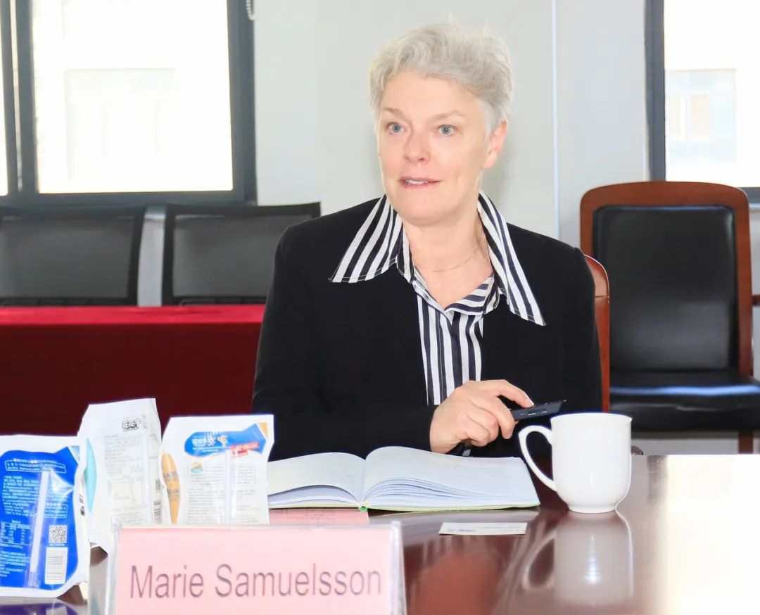 深化合作交流 互信共赢发展丨瑞典爱克林公司首席执行官 Ms.Marie Samuelsson 一行莅临XK(中国)一站式服务平台乳业集团参观座谈