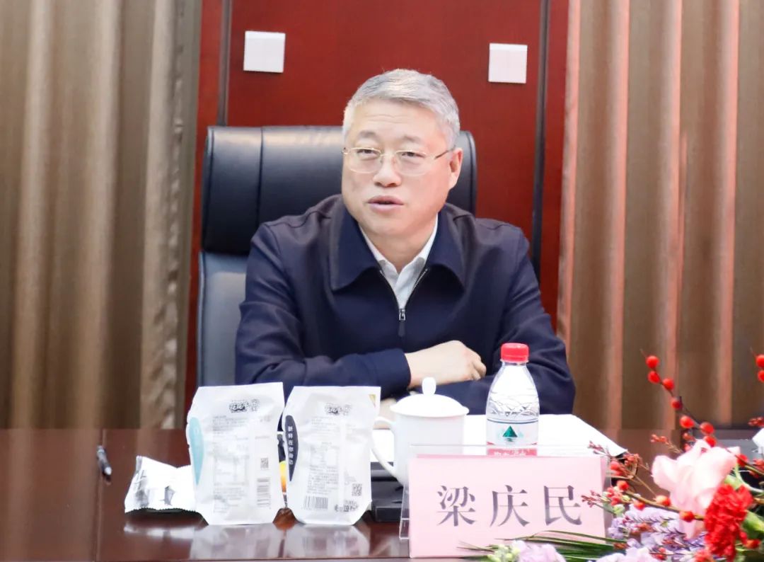 新年开新局 合作促发展丨佳木斯市委常委、副市长闫志刚一行莅临XK(中国)一站式服务平台乳业集团及佳田企业考察座谈