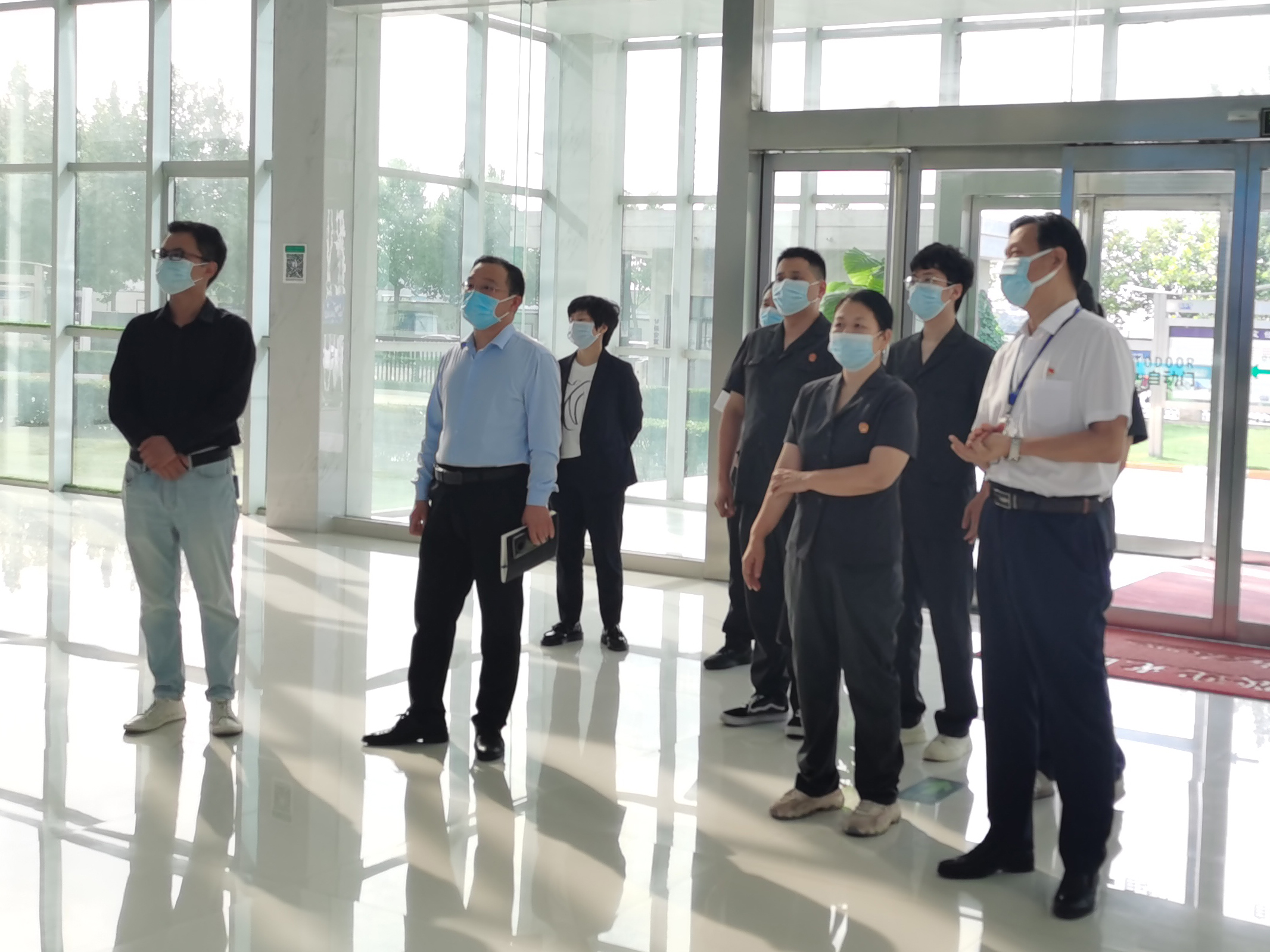 XK(中国)一站式服务平台 | 郑州市管城区法院知产审判服务企业座谈会在XK(中国)一站式服务平台乳业集团召开