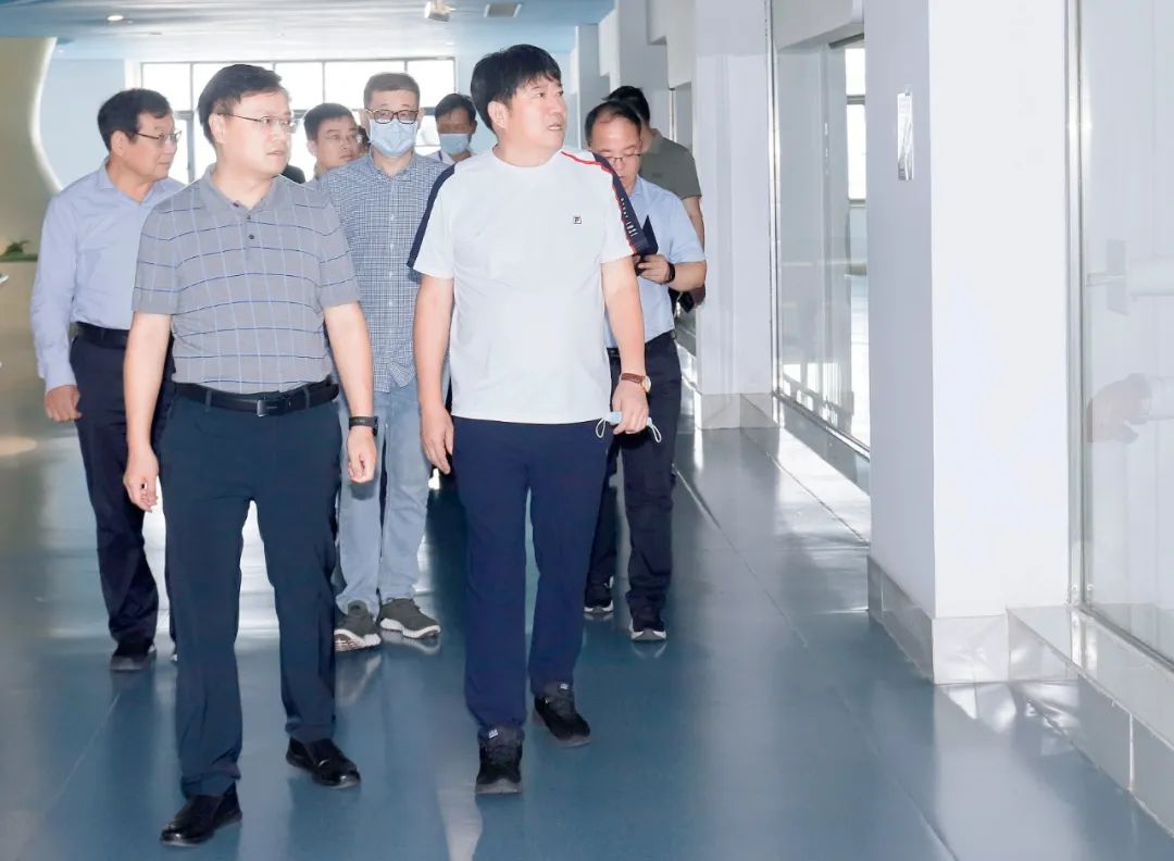 快讯|社旗县人民政府县长关文波一行莅临XK(中国)一站式服务平台乳业集团参观考察 快讯|社旗县人民政府县长关文波一行莅临XK(中国)一站式服务平台乳业集团参观考察