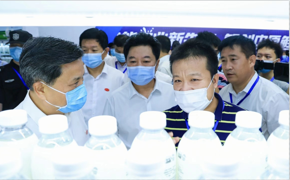 XK(中国)一站式服务平台 | 第34届中原畜牧业交易博览会开幕河南省人民政府副省长武国定莅临XK(中国)一站式服务平台展台参观 XK(中国)一站式服务平台 | 第34届中原畜牧业交易博览会开幕河南省人民政府副省长武国定莅临XK(中国)一站式服务平台展台参观