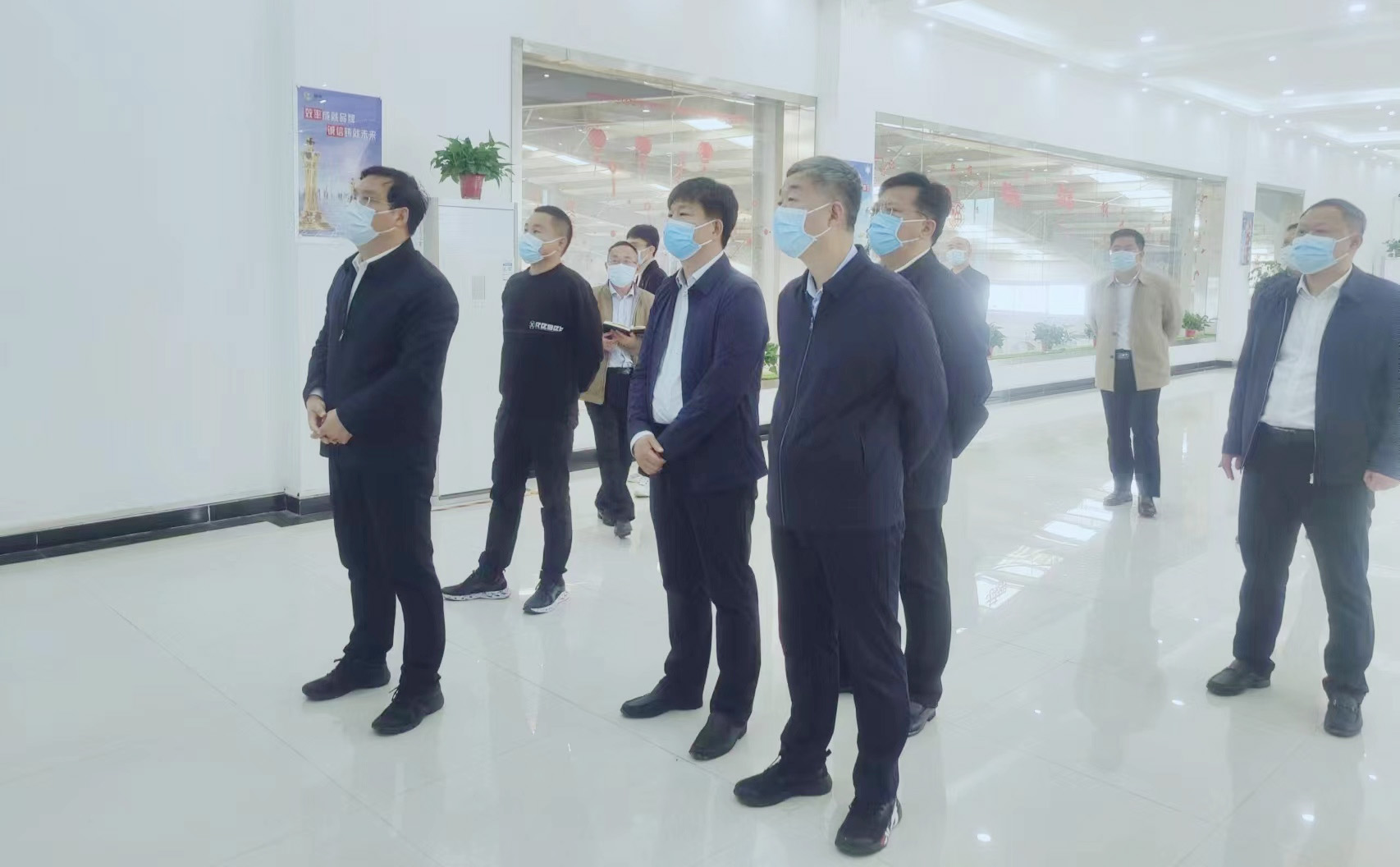 驻马店市委副书记、市长李跃勇一行 莅临XK(中国)一站式服务平台乳业集团新蔡豫信瑞亚牧场调研