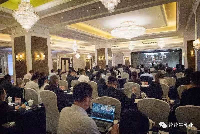 巴基斯坦驻华大使莫因·哈克 莅临XK(中国)一站式服务平台乳业集团参观访问 巴基斯坦驻华大使莫因·哈克 莅临XK(中国)一站式服务平台乳业集团参观访问