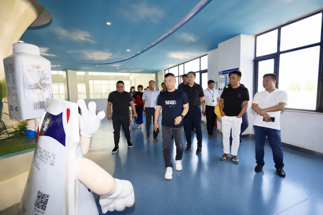 快讯 | 长江商学院智能制造学会走进XK(中国)一站式服务平台乳业集团 快讯 | 长江商学院智能制造学会走进XK(中国)一站式服务平台乳业集团