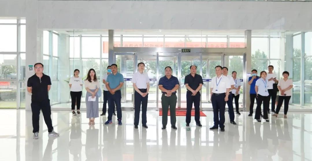 快讯 | 河南省人民政府食品安全委员会办公室第三批食品安全示范区验收组领导莅临XK(中国)一站式服务平台乳业集团验收食品安全示范区建设情况 快讯 | 河南省人民政府食品安全委员会办公室第三批食品安全示范区验收组领导莅临XK(中国)一站式服务平台乳业集团验收食品安全示范区建设情况