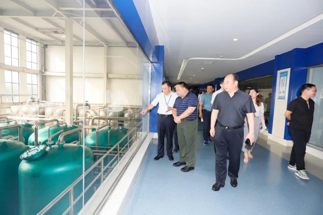 快讯 | 河南省人民政府食品安全委员会办公室第三批食品安全示范区验收组领导莅临XK(中国)一站式服务平台乳业集团验收食品安全示范区建设情况 快讯 | 河南省人民政府食品安全委员会办公室第三批食品安全示范区验收组领导莅临XK(中国)一站式服务平台乳业集团验收食品安全示范区建设情况