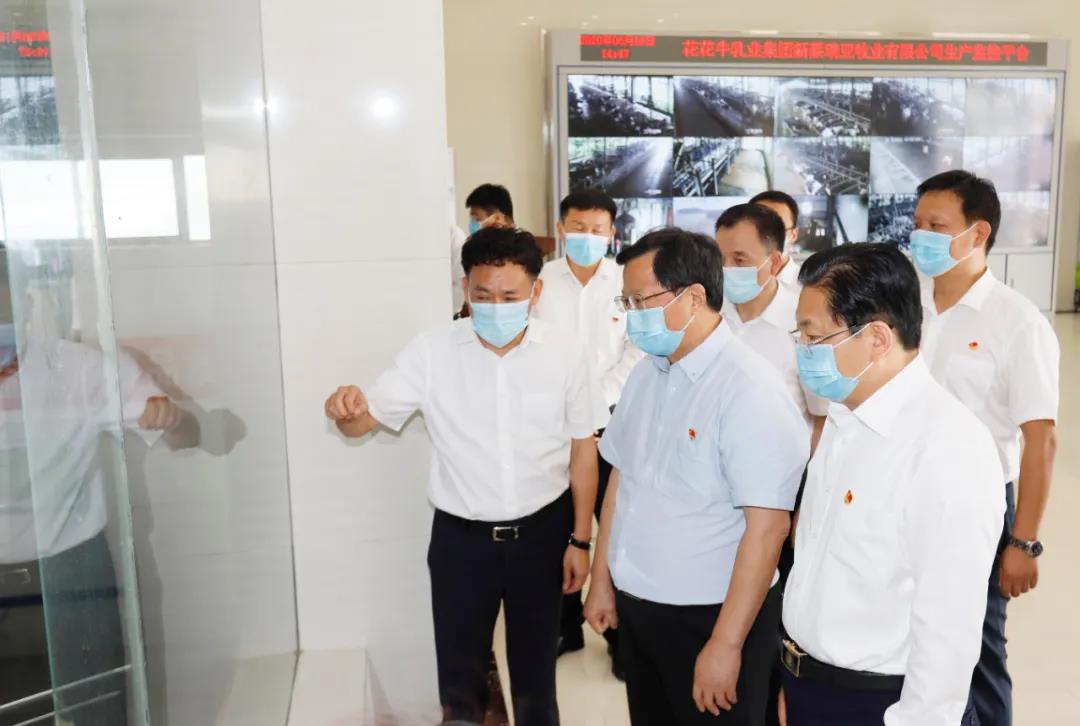 快讯 | 河南省委常委、省纪委书记、省监委主任任正晓莅临XK(中国)一站式服务平台乳业集团新蔡瑞亚牧场调研 快讯 | 河南省委常委、省纪委书记、省监委主任任正晓莅临XK(中国)一站式服务平台乳业集团新蔡瑞亚牧场调研