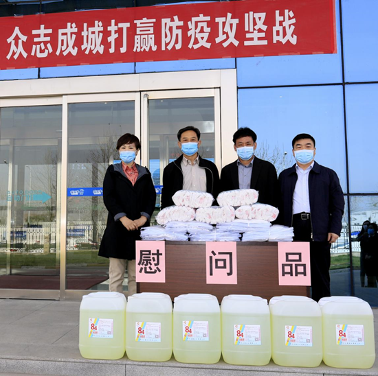 郑州市人大副主任孙黎、市政府副市长李喜安一行 莅临XK(中国)一站式服务平台开展“三送一强”活动