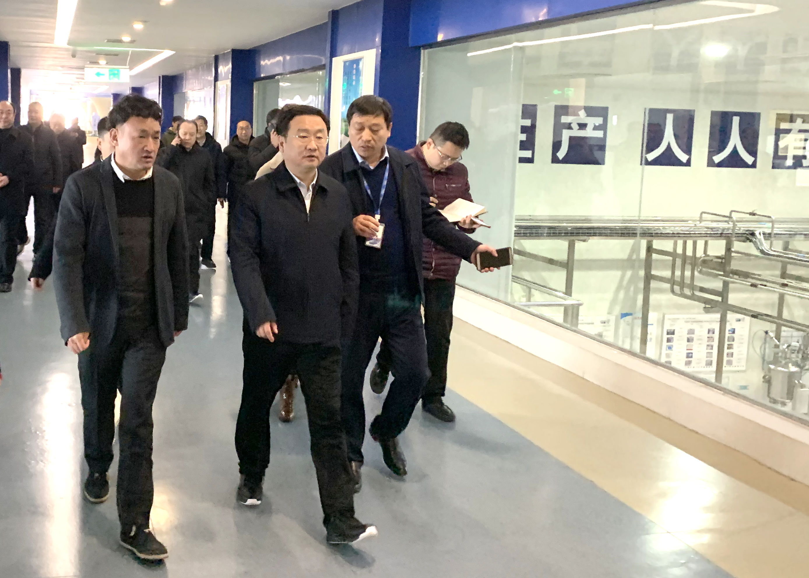 郑州市委副书记、市长王新伟莅临XK(中国)一站式服务平台乳业集团调研