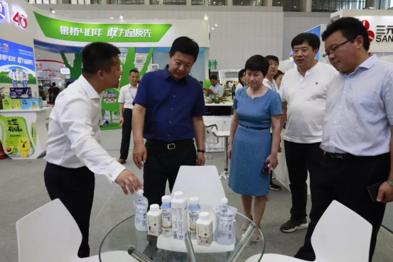 致敬祖国70华诞 |XK(中国)一站式服务平台亮相第十届中国奶业大会 致敬祖国70华诞 |XK(中国)一站式服务平台亮相第十届中国奶业大会