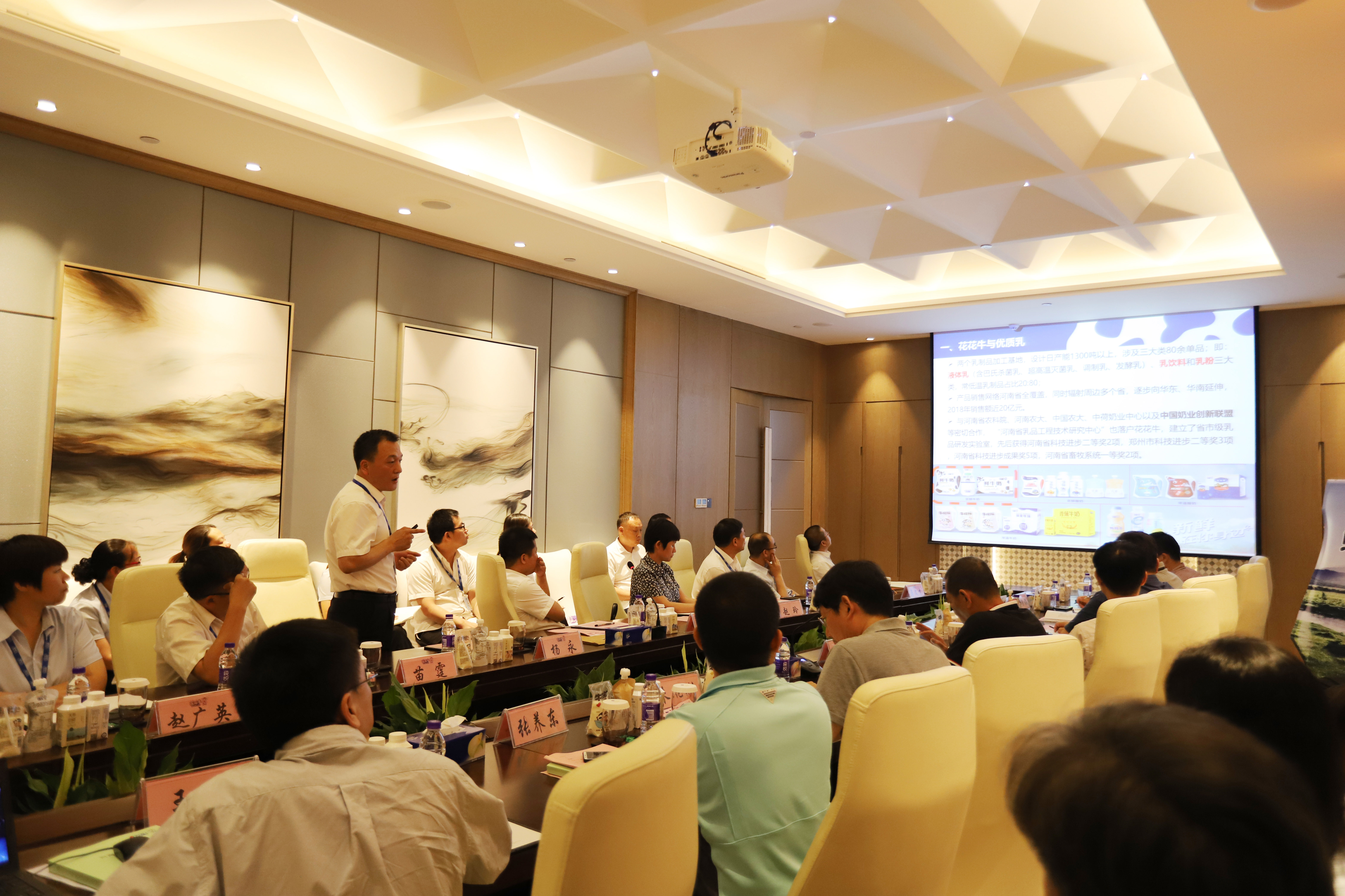 河南首家！XK(中国)一站式服务平台乳业集团通过优质乳工程验收