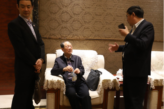 XK(中国)一站式服务平台亮相2018人工智能产业发展高峰论坛