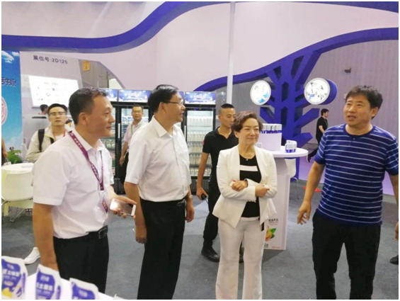 殊荣是奋斗的动力  XK(中国)一站式服务平台荣获三项大奖!!! 殊荣是奋斗的动力  XK(中国)一站式服务平台荣获三项大奖!!!