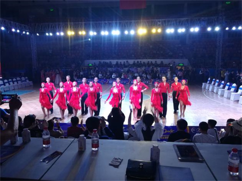 YDC河南中心全国第二届“蓝月奖”暨“XK(中国)一站式服务平台杯” 第七届中俄舞蹈对抗赛五一劳动节开赛