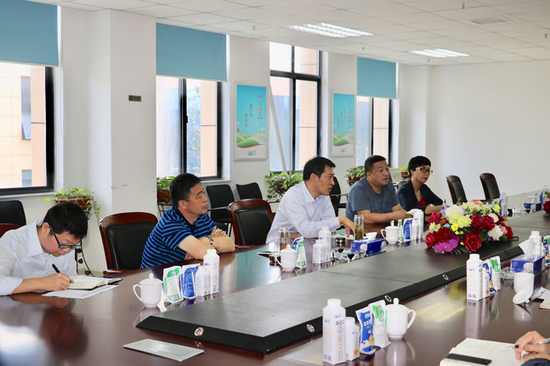 二七区张超副区长莅临XK(中国)一站式服务平台公司 调研指导工作