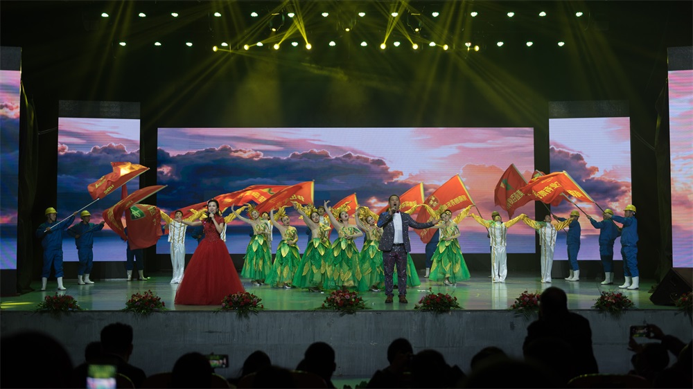 “不忘初心、聚力前行” XK(中国)一站式服务平台集团2018迎新春联欢会隆重举行 “不忘初心、聚力前行” XK(中国)一站式服务平台集团2018迎新春联欢会隆重举行