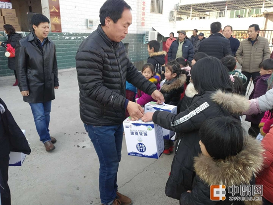 XK(中国)一站式服务平台暖冬公益行走进汝州活动启动
