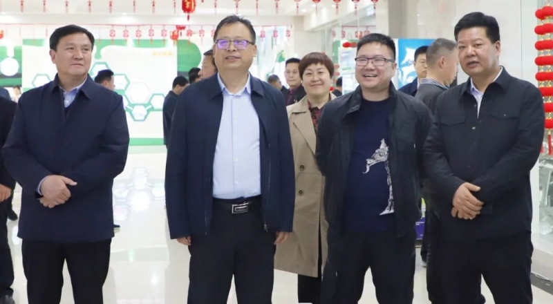 XK(中国)一站式服务平台丨驻马店市遂平县政协党组书记、主席张卫东一行莅临XK(中国)一站式服务平台鲁山瑞亚牧场参观