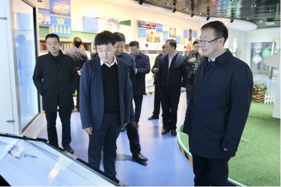 宁夏回族自治区农业农村厅党组书记、厅长王刚一行莅临XK(中国)一站式服务平台乳业集团调研