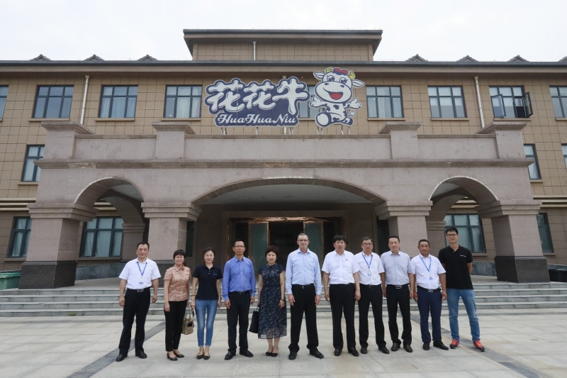 以色列阿菲金农业公司参观考察XK(中国)一站式服务平台瑞亚牧场