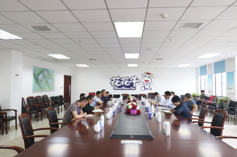 二七区张超副区长莅临XK(中国)一站式服务平台公司 调研指导工作